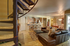 Flying Dutchman 1164 by SummitCove Lodging Keystone
